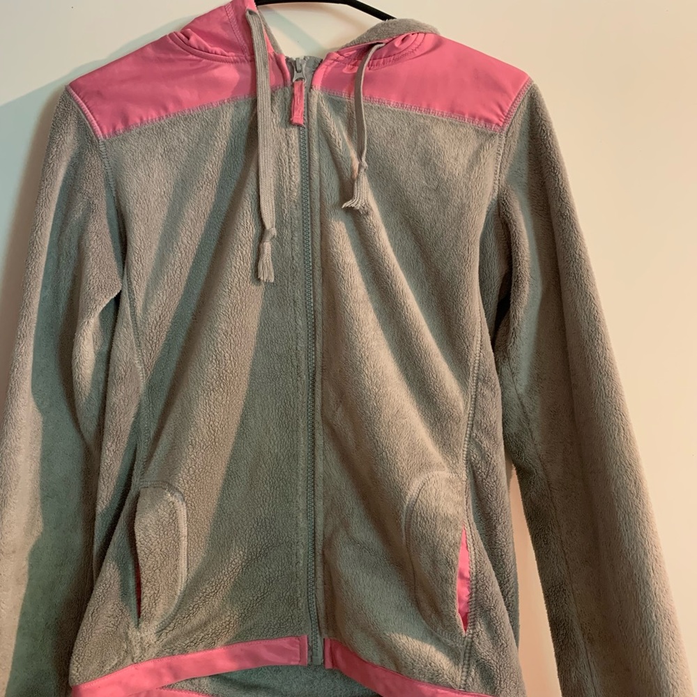 Women’s Zip Up Jacket